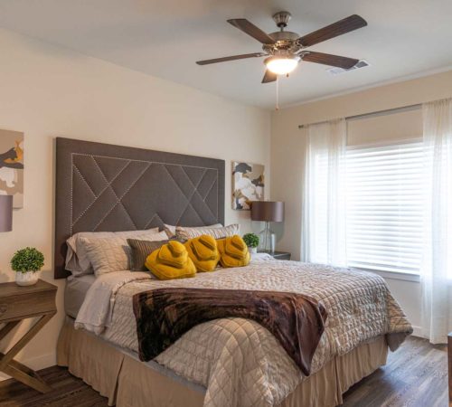 Smart Living at Texas City; one two three bedroom pet friendly apartments town homes near Galveston, TX